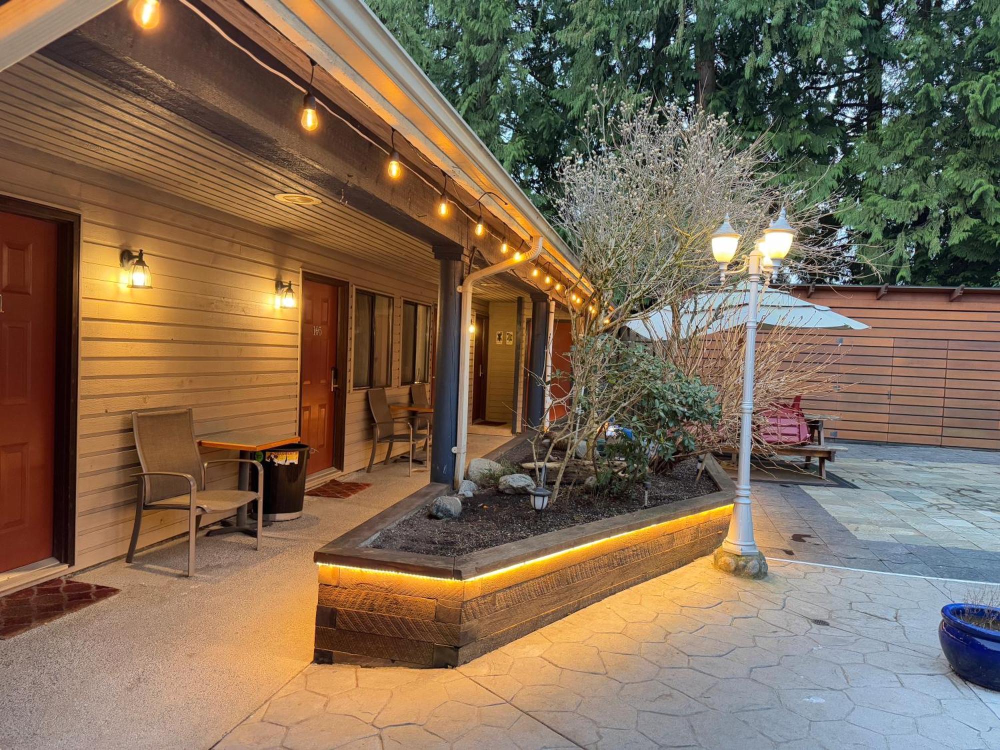 Sunshine Lodge Inn Gibsons Exterior foto