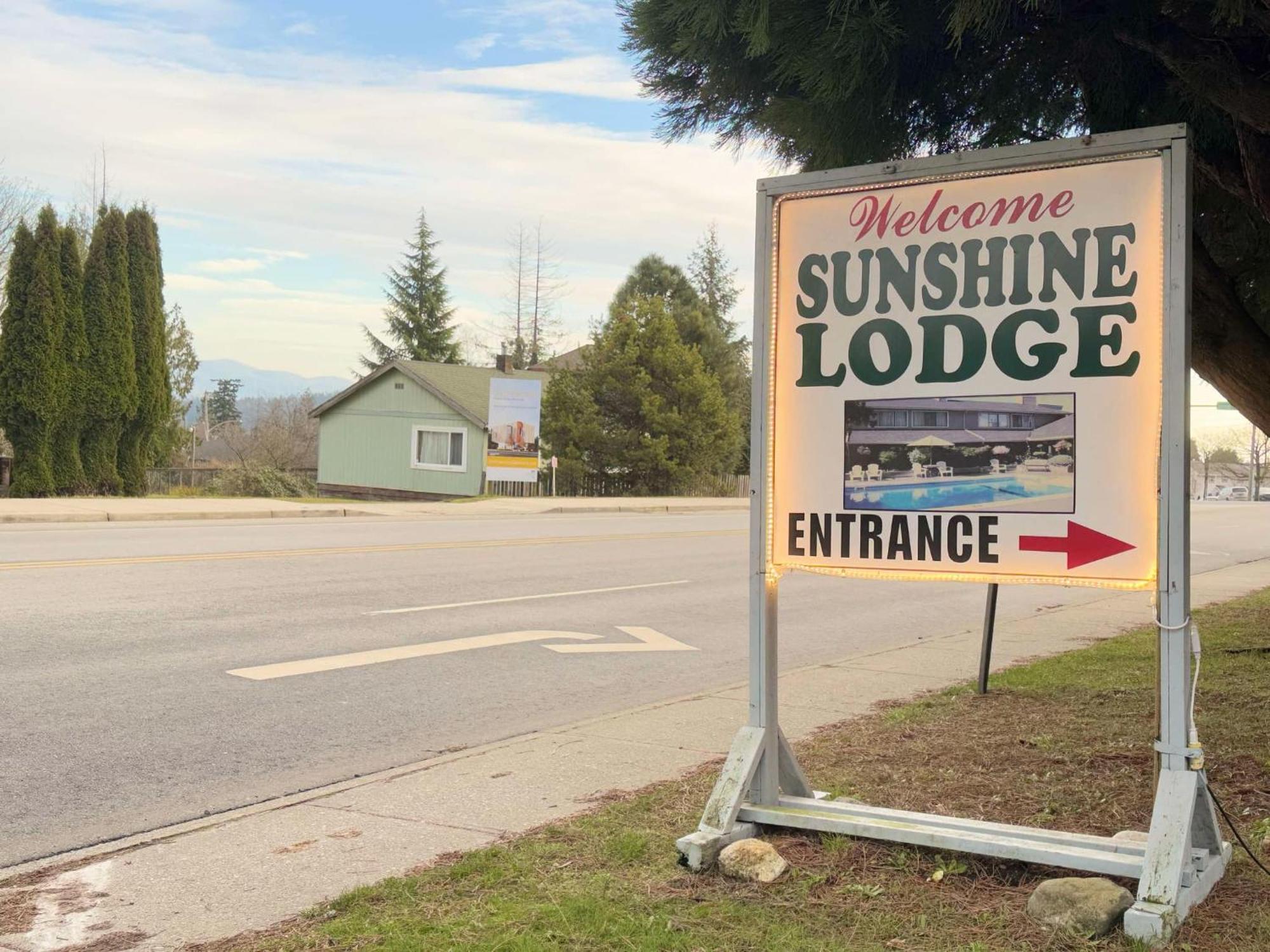 Sunshine Lodge Inn Gibsons Exterior foto