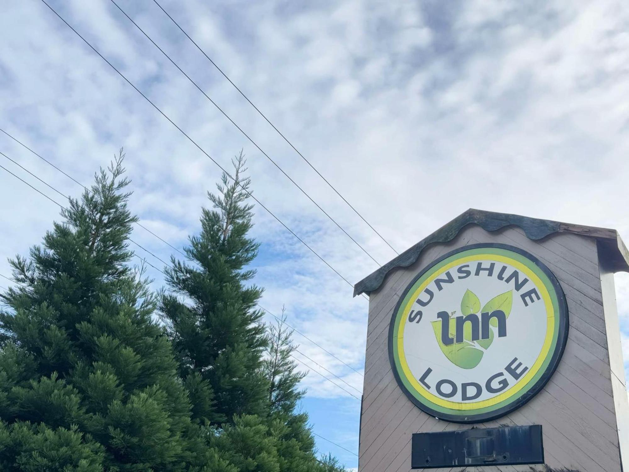 Sunshine Lodge Inn Gibsons Exterior foto